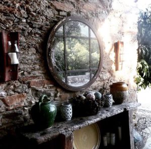Rustic Circular Mirror shipped to the South of France with our trusted shipping company