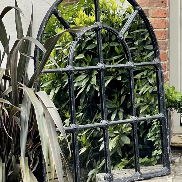 Arched Vintage Black Mirror