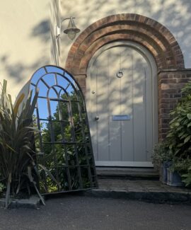 Decorative-antique-arched-mirror
